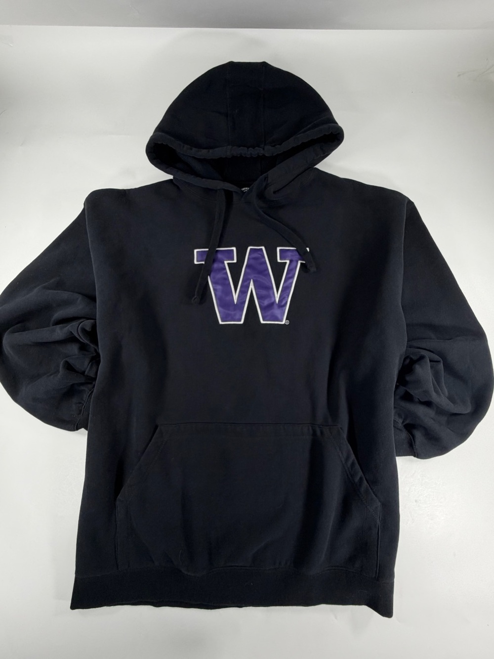 Washington Huskies Black Pullover Hoodie XXL Purple Applique Logo NCAA